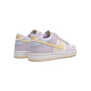 Dunk Low SE “Easter” sneakers