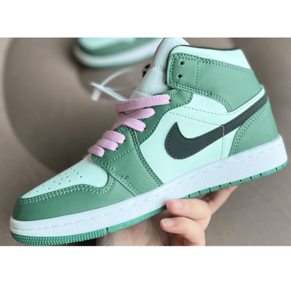 Wmns Air Jordan 1 Mid Se ‘Dutch Green’