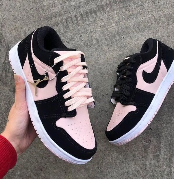 Air Jordan 1 Retro Low OG ‘Bleached Coral’