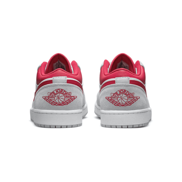 Air Jordan 1 Low SE ‘Light Smoke Grey Gym Red’