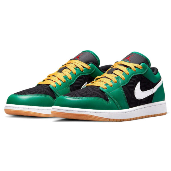 Air Jordan 1 Low SE ‘Christmas’