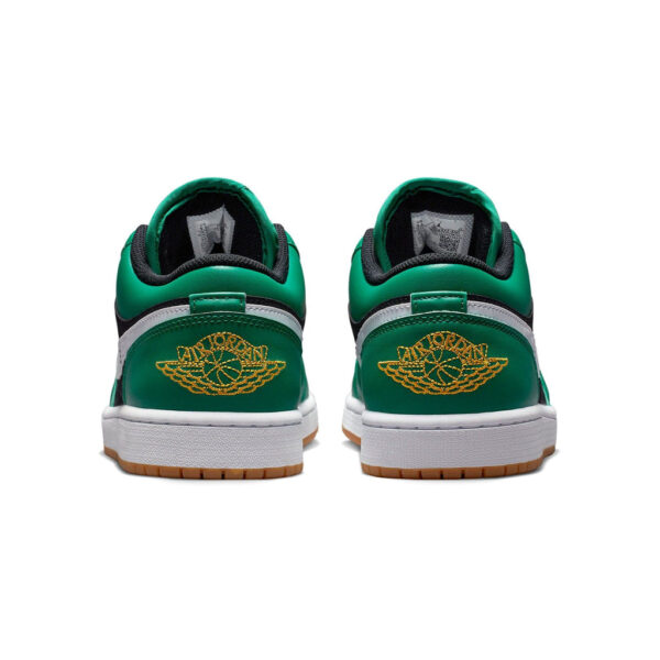 Air Jordan 1 Low SE ‘Christmas’