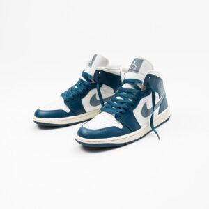 Air Jordan 1 Mid “Sky J French Blue’