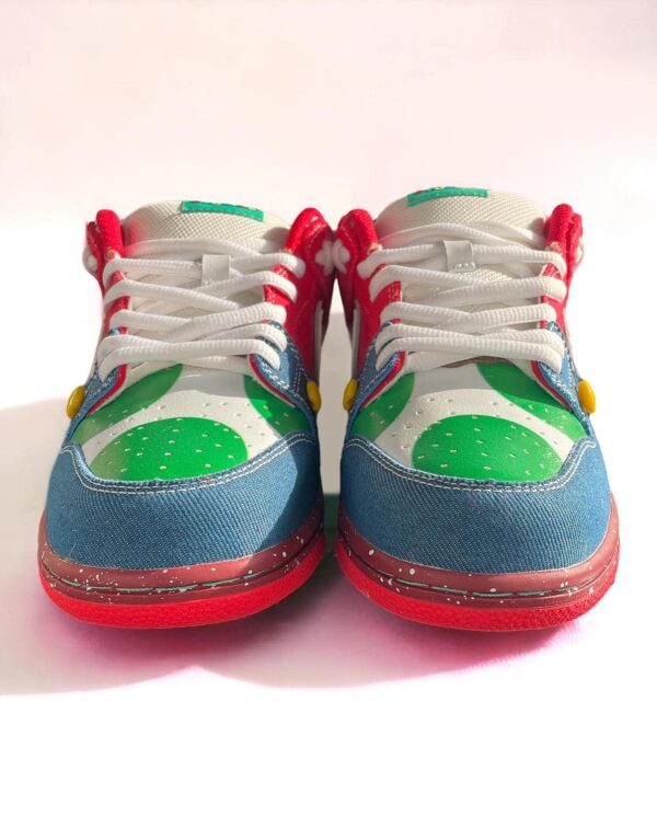 Nike SB Dunk Low “Super Mario”