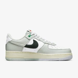 Air Force 1 ’07 LV8 Light Silver