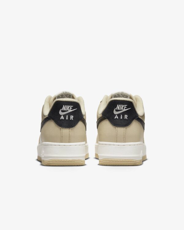 Air Force 1 ’07 LX NBHD Team Gold