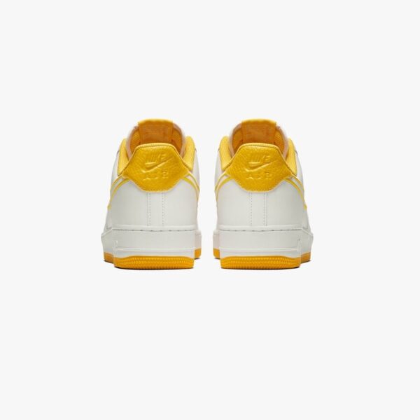 Air Force 1 ’07 Leather White/Yellow Ochre