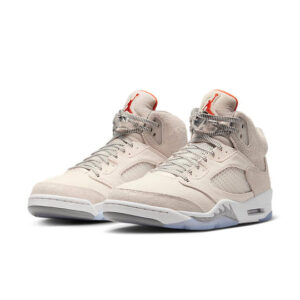 Air Jordan 5 Retro SE Craft Light Orewood Brown