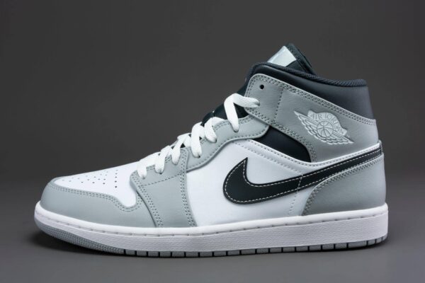 Air Jordan 1 Mid Fitness Shoes Gray