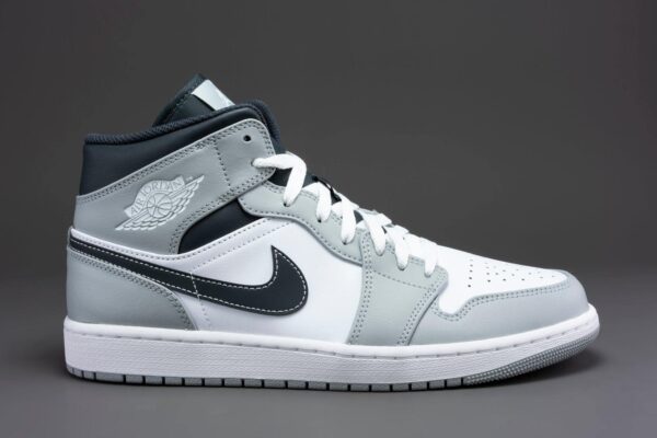 Air Jordan 1 Mid Fitness Shoes Gray