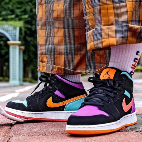 Air Jordan 1 Mid GS Candy