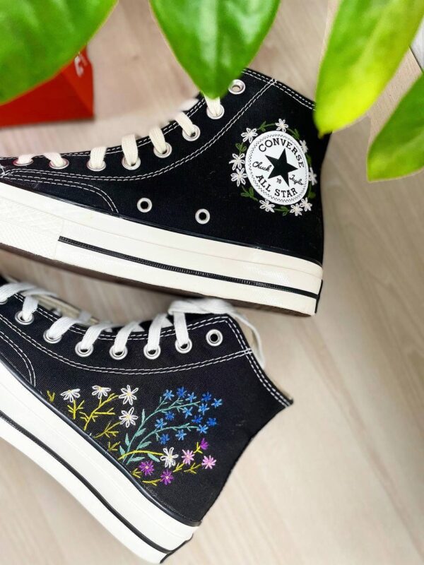 Embroidered Converse High Tops Unique Daisy Flowers