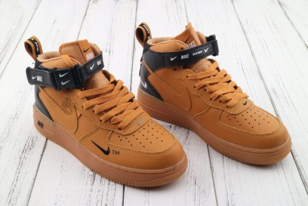 Air Force 1  ’07 Mid LV8 Wheat/Black-White