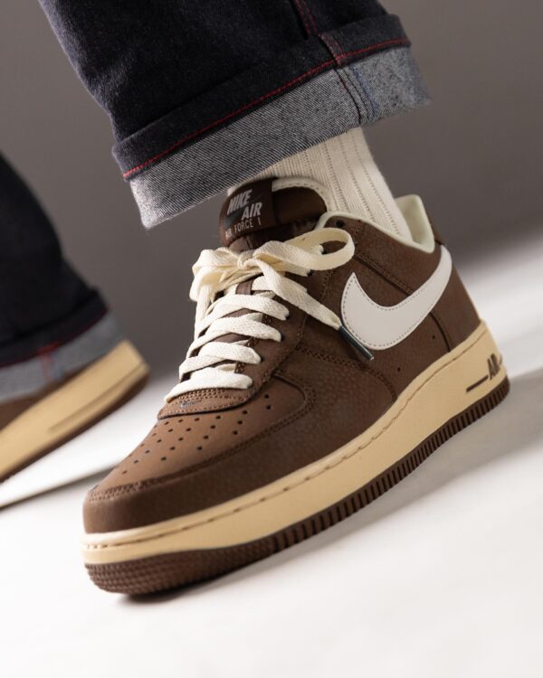 AIR FORCE 1 ’07 – CACAO WOW/SAIL/COCONUT MILK