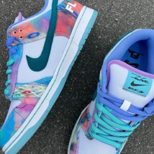 Nike SB Dunk Low Futura Laboratories Bleached Aqua