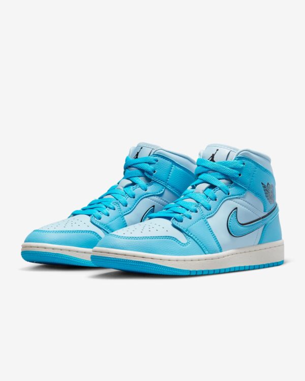 Jordan 1 Mid SE Ice Blue